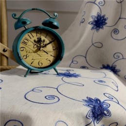 Tenda Semplice Americana Su Misura, Tessuto Di Lino E Cotone Morbido Isolante Con Ricamo Blu.