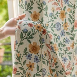 Tende In Lino Stile Americano Con Piccola Stampa Floreale